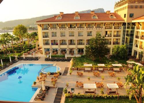 Turkija: FAME RESIDENCE KEMER 5*, birželio 26 d. skrydžiui 7 n. nuo 679,00 EUR Turkija: FAME RESIDENCE KEMER 5*, birželio 26 d. skrydžiui 7 n. nuo 679,00 EUR