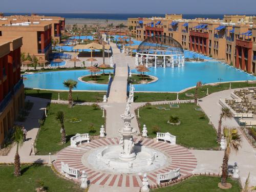 Hurgada: TITANIC PALACE 5*, 2018 m. lapkričio 24 d. skrydžiui, 7 n. nuo 379,00 EUR Hurgada: TITANIC PALACE 5*, 2018 m. lapkričio 24 d. skrydžiui, 7 n. nuo 379,00 EUR